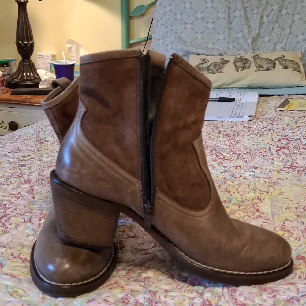 IL PIEDONE sz 37 (US sz 6.5-7) leather & suede, western inspired, ankle boots